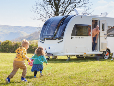 Family Enjoying The School Summer Holidays Photo - School Summer Holidays Starter Pack Blog